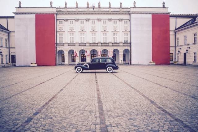 Limuzyna Józefa Piłsudskiego, Warszawa