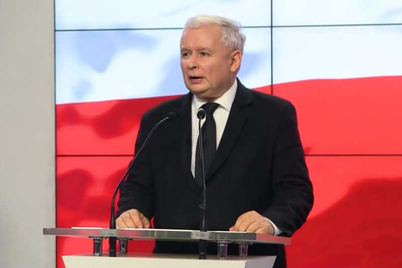 Prezes Jarosław Kaczyński pominął Andrzeja Dudę dziękując organizatorom Szczytu NATO w Warszawie.