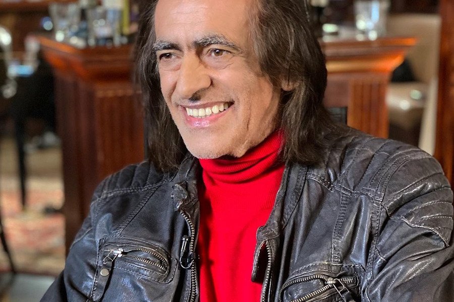 Witold Paszt opowiedział o przebiegu u siebie covid-19