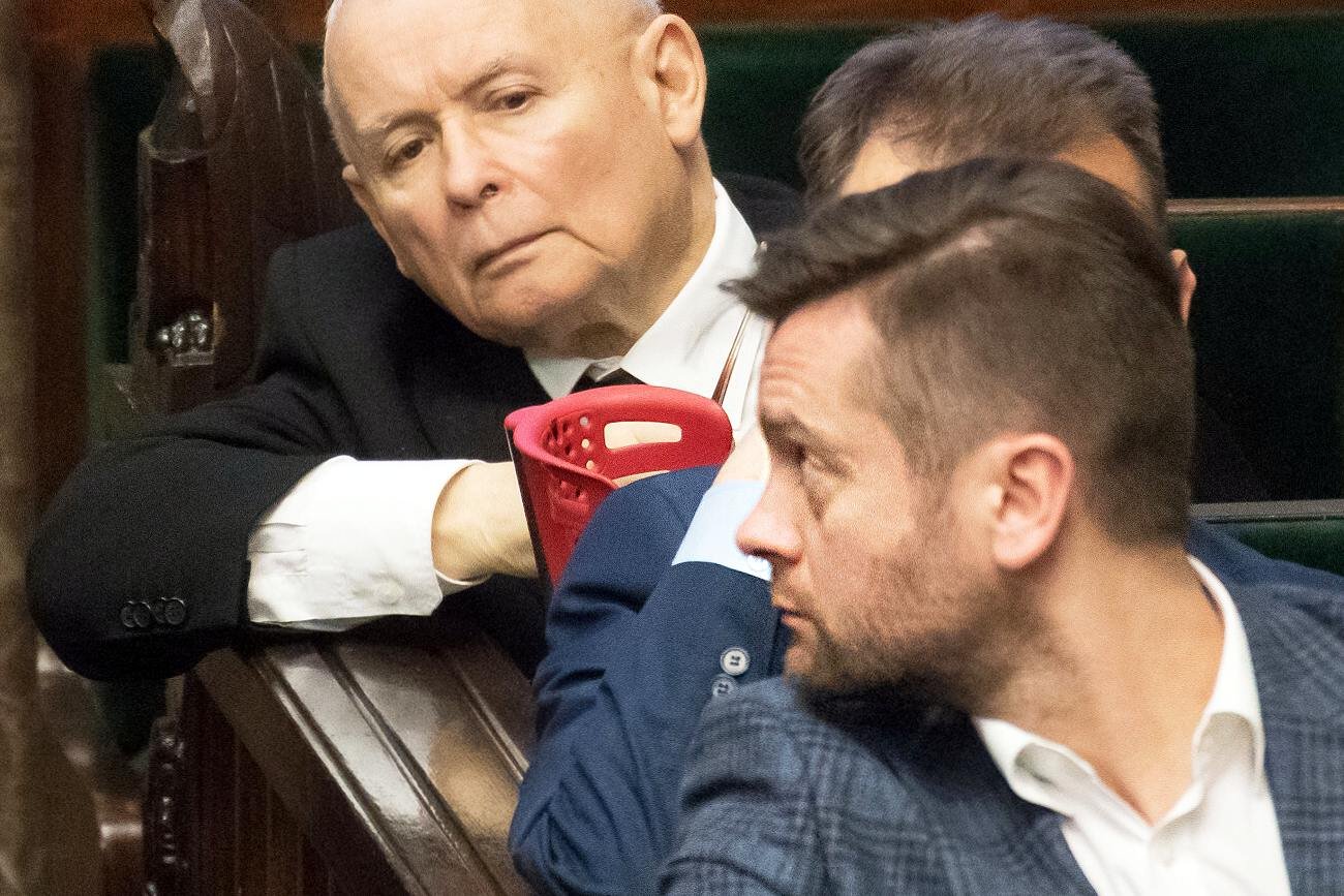 Kamil Bortniczuk i Jarosław Kaczyński w Sejmie