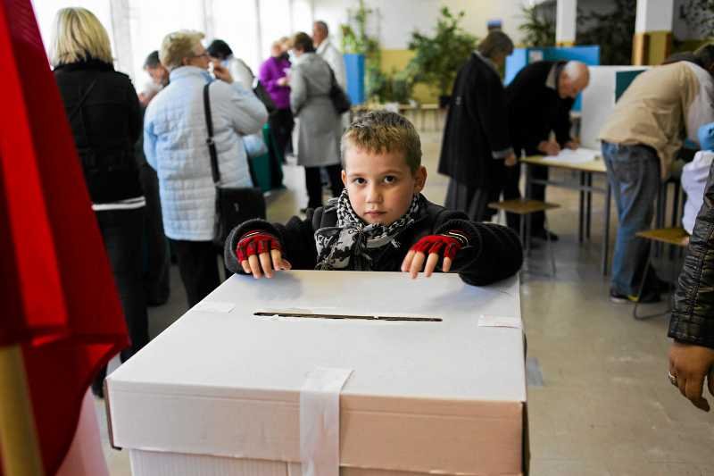 Dwudniowe głosowanie miało podnieść frekwencję, ale posłowie PO wycofują się z tego pomysłu.