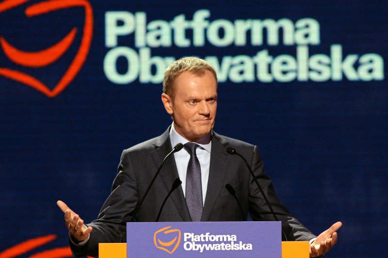 Z Polski tylko w 2013 roku wyjechało pół miliona osób.