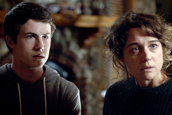 Aktorzy dwoją się i troją. Grają nieźle, ale film jest fatalny.