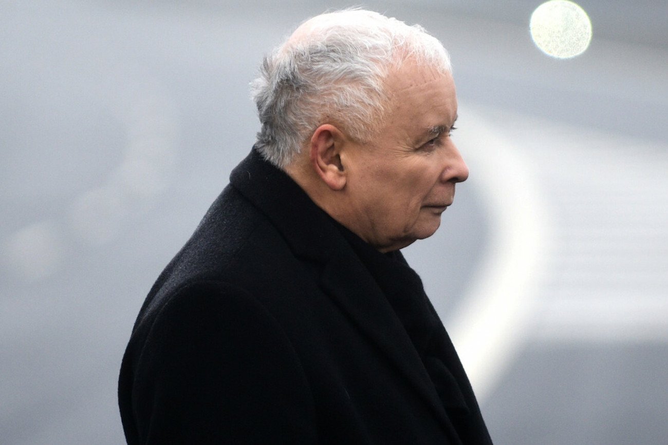 Mariusz Szczygieł opisał swoje emocje po przeczytaniu książki  "Dobre intencje, demokracja, kobiety – pełna historia Jarosława Kaczyńskiego".