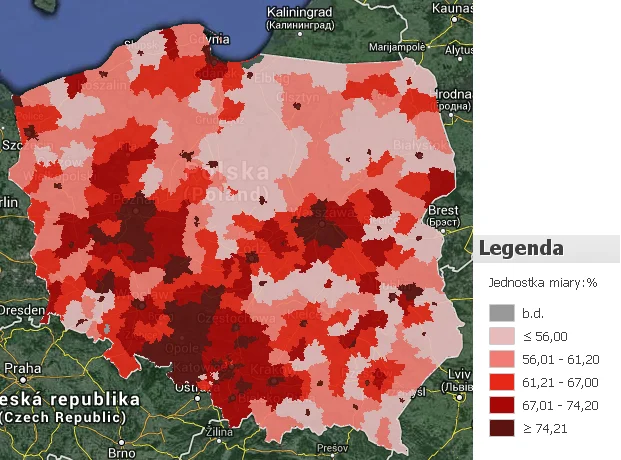 Ryc. 1. Odsetek dzieci w przedszkolach w 2012 r. w podziale na powiaty.