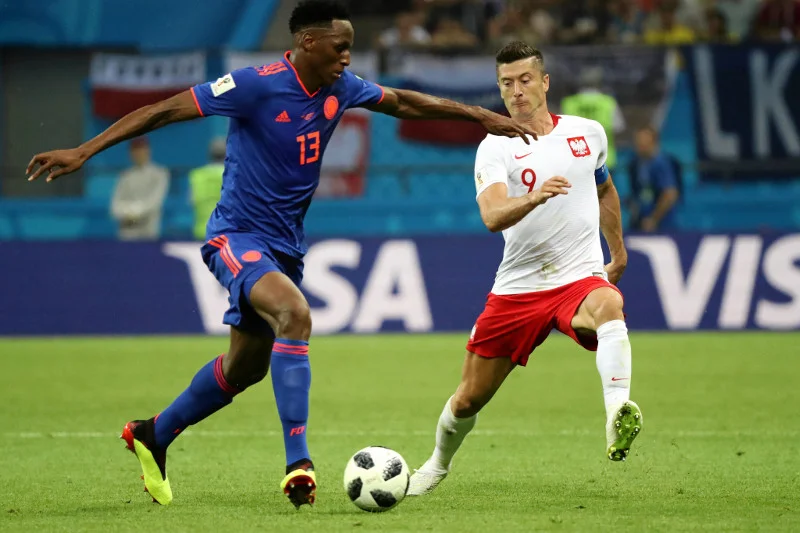Robert Lewandowski przekonuje w wywiadzie dla "Przeglądu Sportowego", że wcale nie zrzucał na kolegów z drużyny odpowiedzialności za przegraną z Kolumbią.