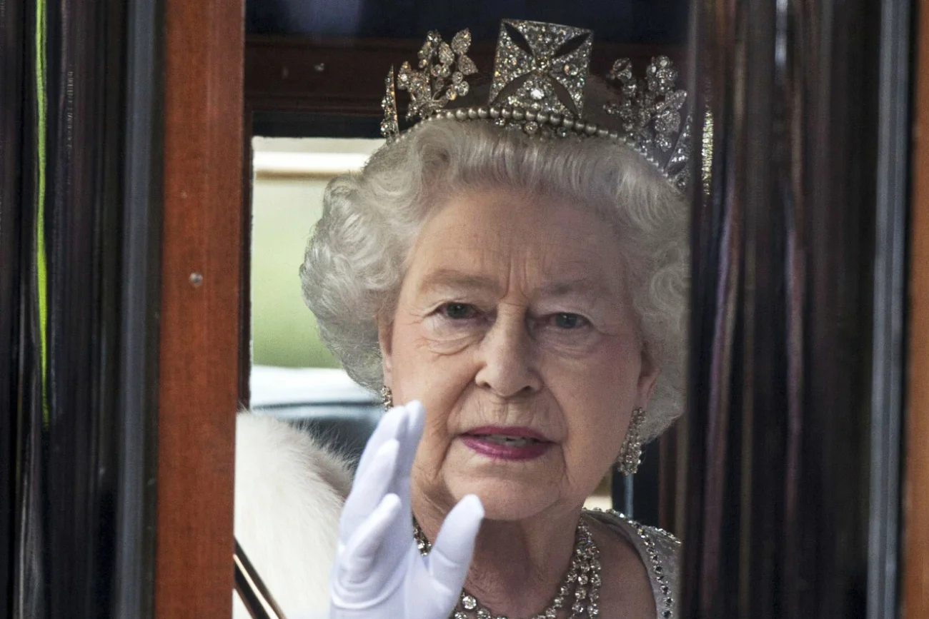 Czemu królowa Elżbieta II nie będzie już mieszkać w Pałacu Buckingham?