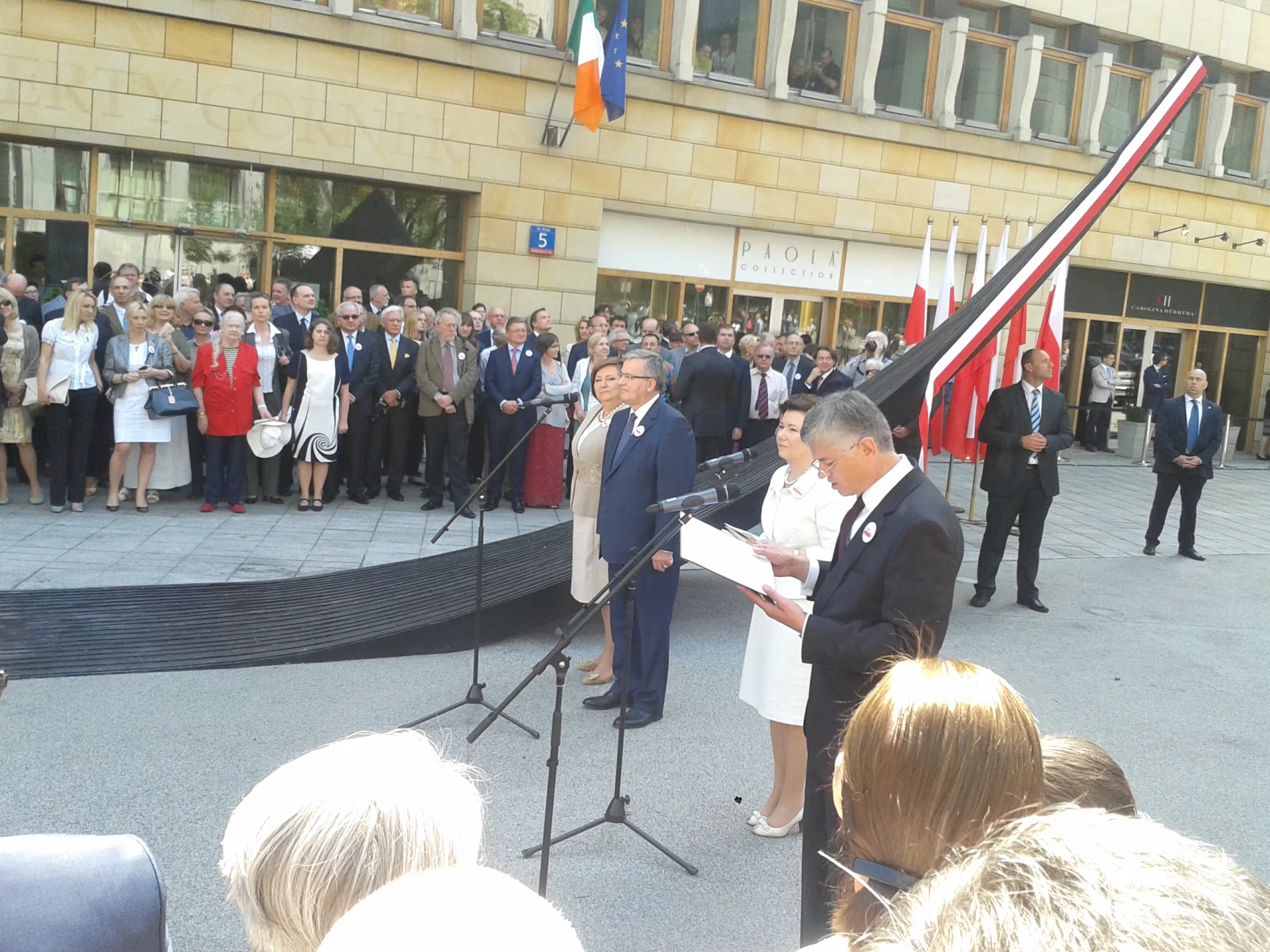 Uroczyste odsłonięcie obelisku na Skwerze Wolności Słowa