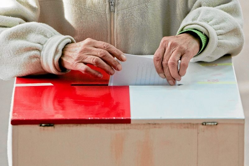 Podkarpacie głosuje na senatora.