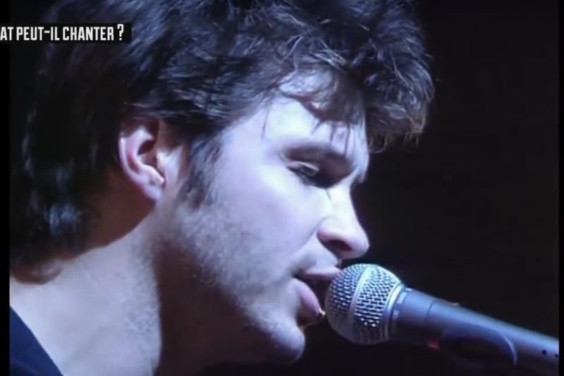 Bertrand Cantat w 2003 roku zamordował swoją dziewczynę Marie Trintignant.