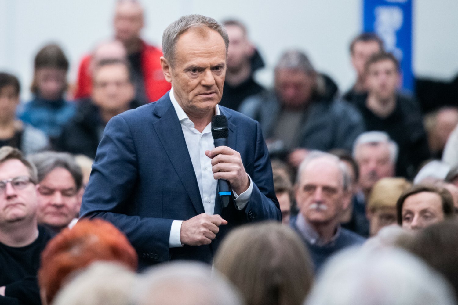 Donald Tusk na spotkaniu z mieszkańcami Rokietnicy odpowiedział na pytania o swoja polityczną przyszłość.