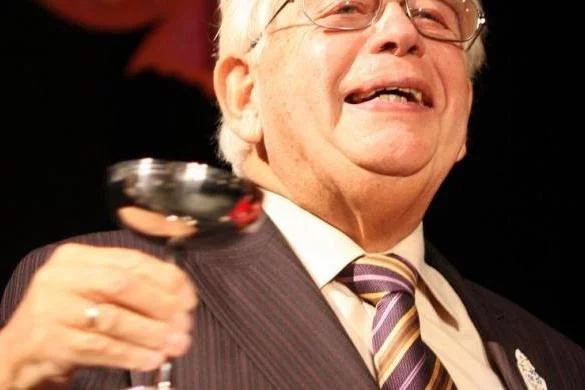 Prof. Zbigniew Rudkowski (ur. 1929), emerytowany pediatra i wakcynolog, współczuje rządzącym, którzy muszą się mierzyć z pandemią koronawirusem.