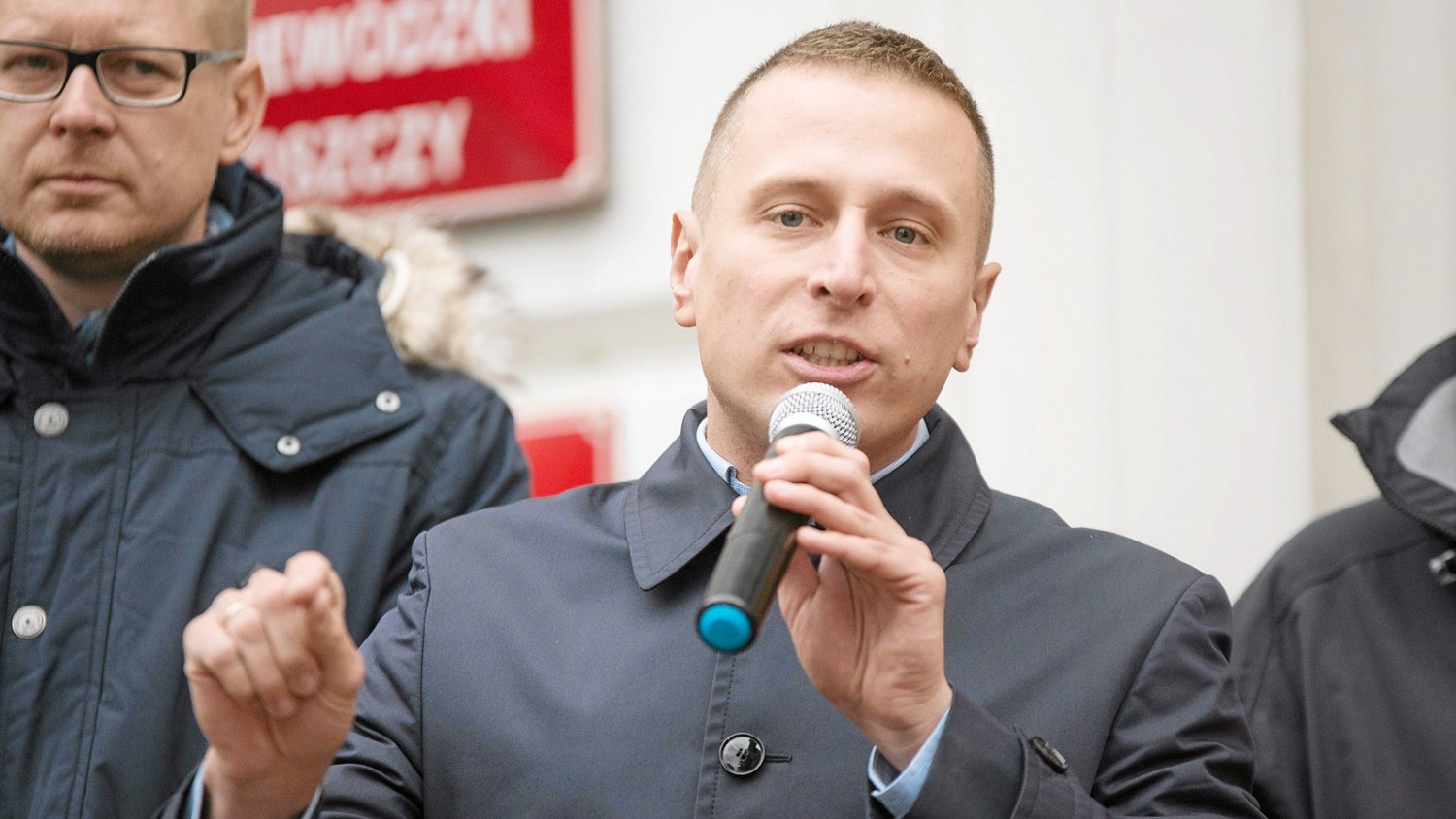 W rozmowie z naTemat.pl poseł PO Krzysztof Brejza mówi o konsekwencjach ujawniania afer takich, jak ta z gigantycznymi nagrodami dla ministrów rządu PiS i Beaty Szydło.