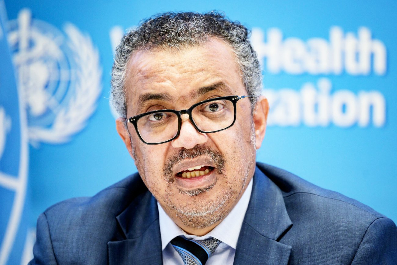 Szef WHO alarmuje. Wariant Omikron zakaża szybciej niż Delta