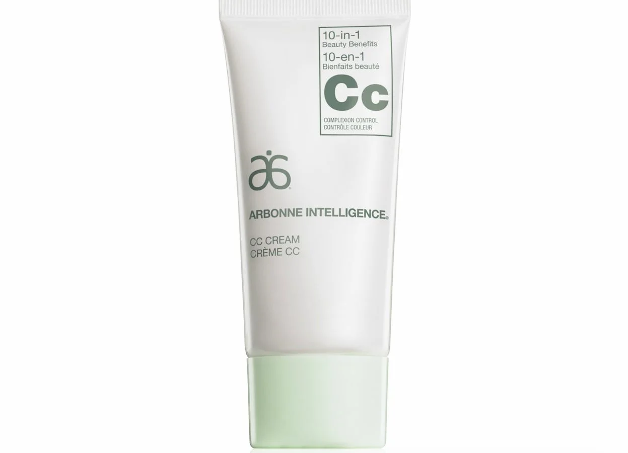 Krem CC Arbonne Intelligence kosztuje 146 zł.