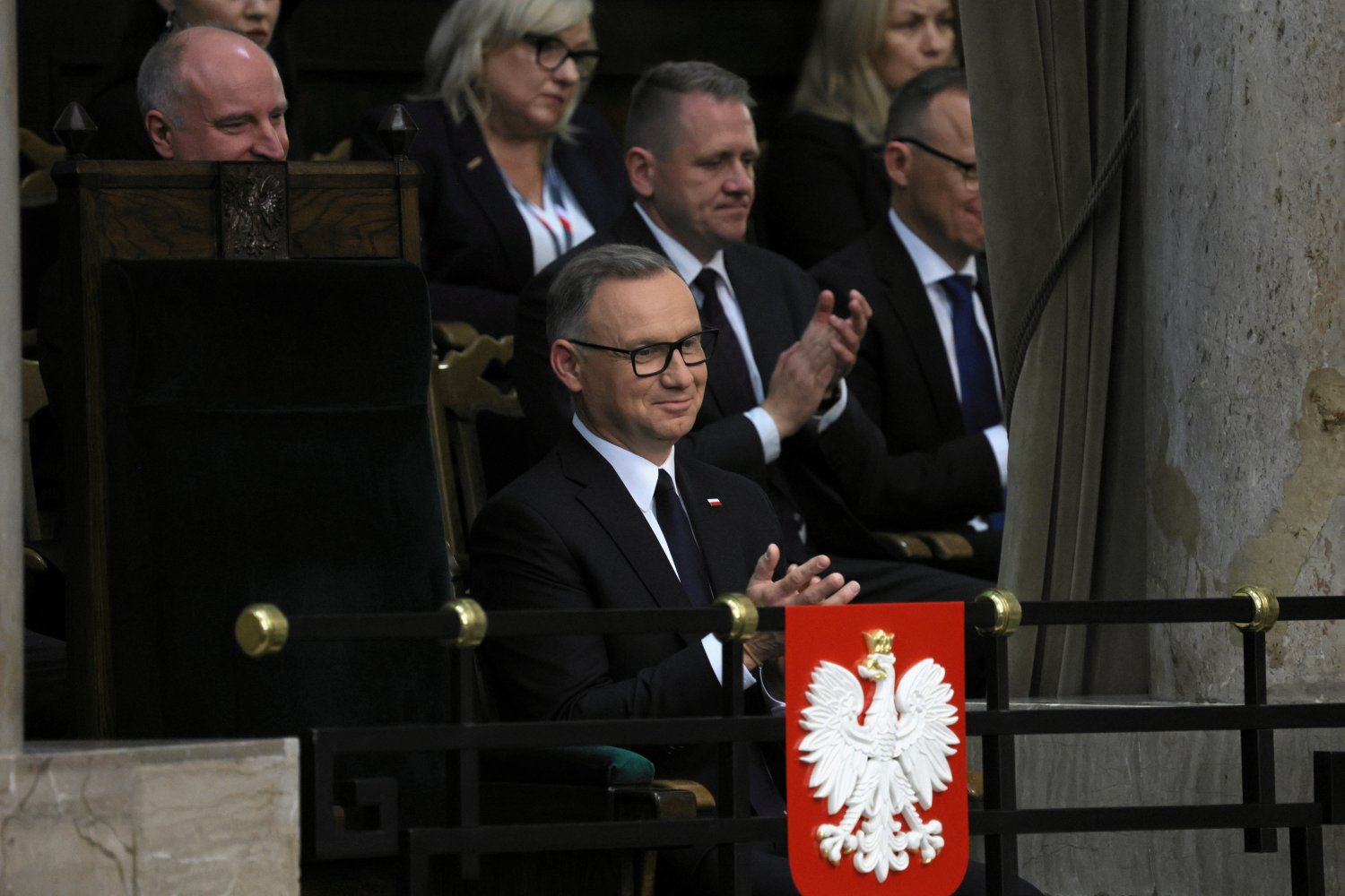Bolesna podwyżka dla małych przedsiębiorców. Winne to weto Dudy Eksperci przestrzegają przed konsekwencjami decyzji Andrzeja Dudy