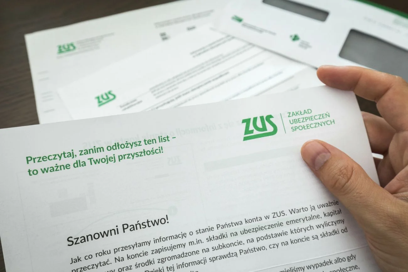 ZUS wypłaci podwójnie 800 plus w marcu. Opublikowano harmonogram wypłat.