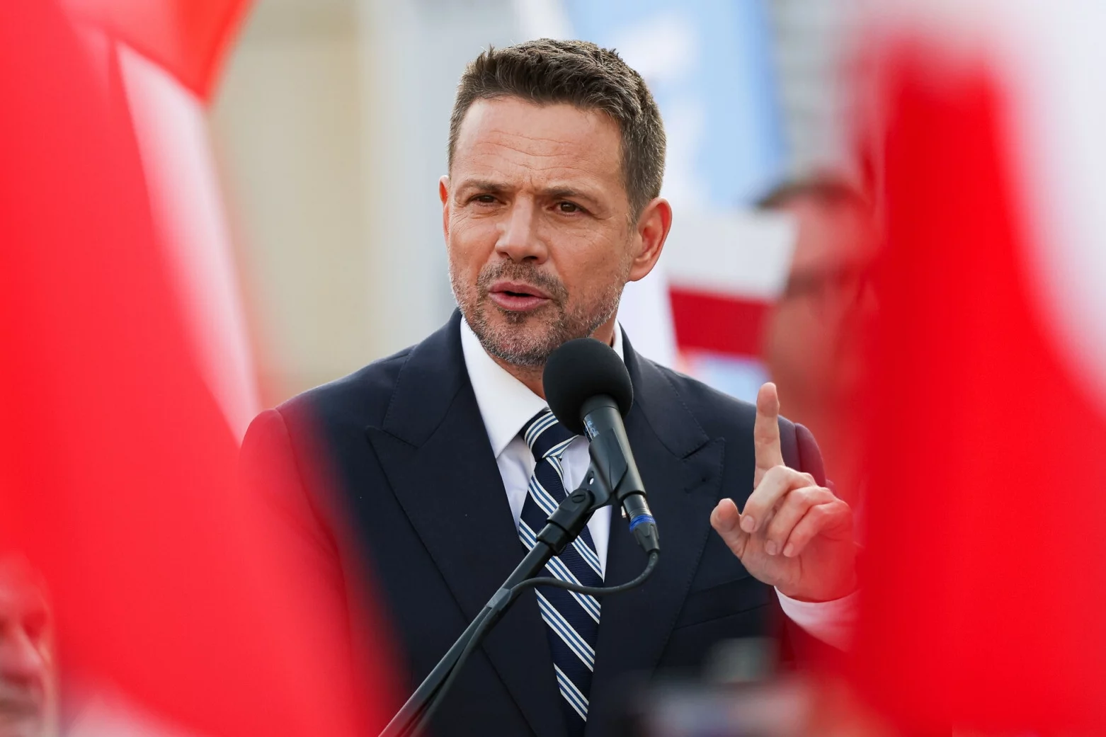 Trzaskowski nagle nawiązał do wydarzeń z Sikorskim. Chodzi o sceny z Sejmu