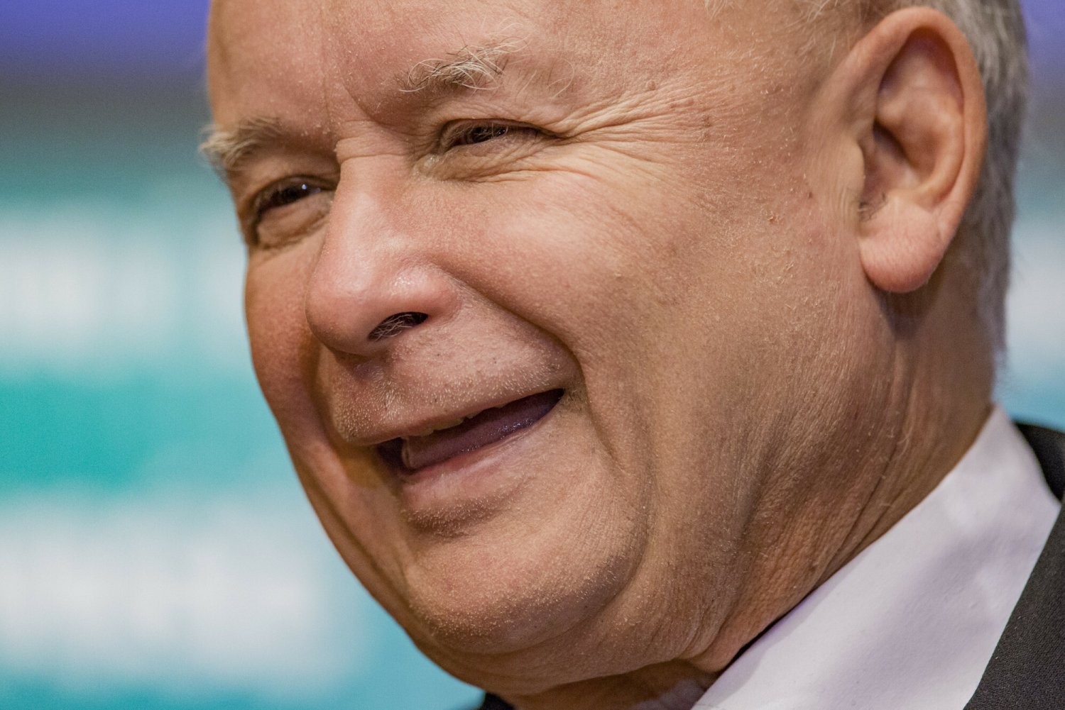 PiS wychodzi z sondażowego dołka?