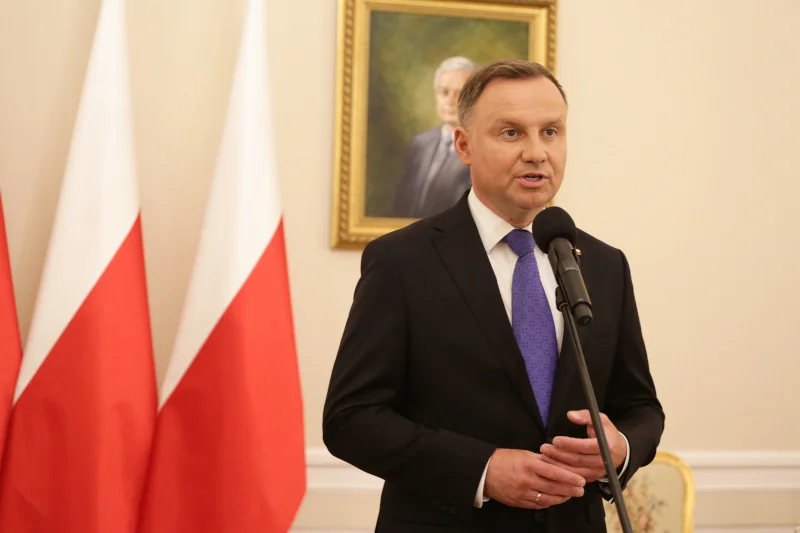 Andrzej Duda w nocy po wyborach odpowiadał na pytania dziennikarzy.