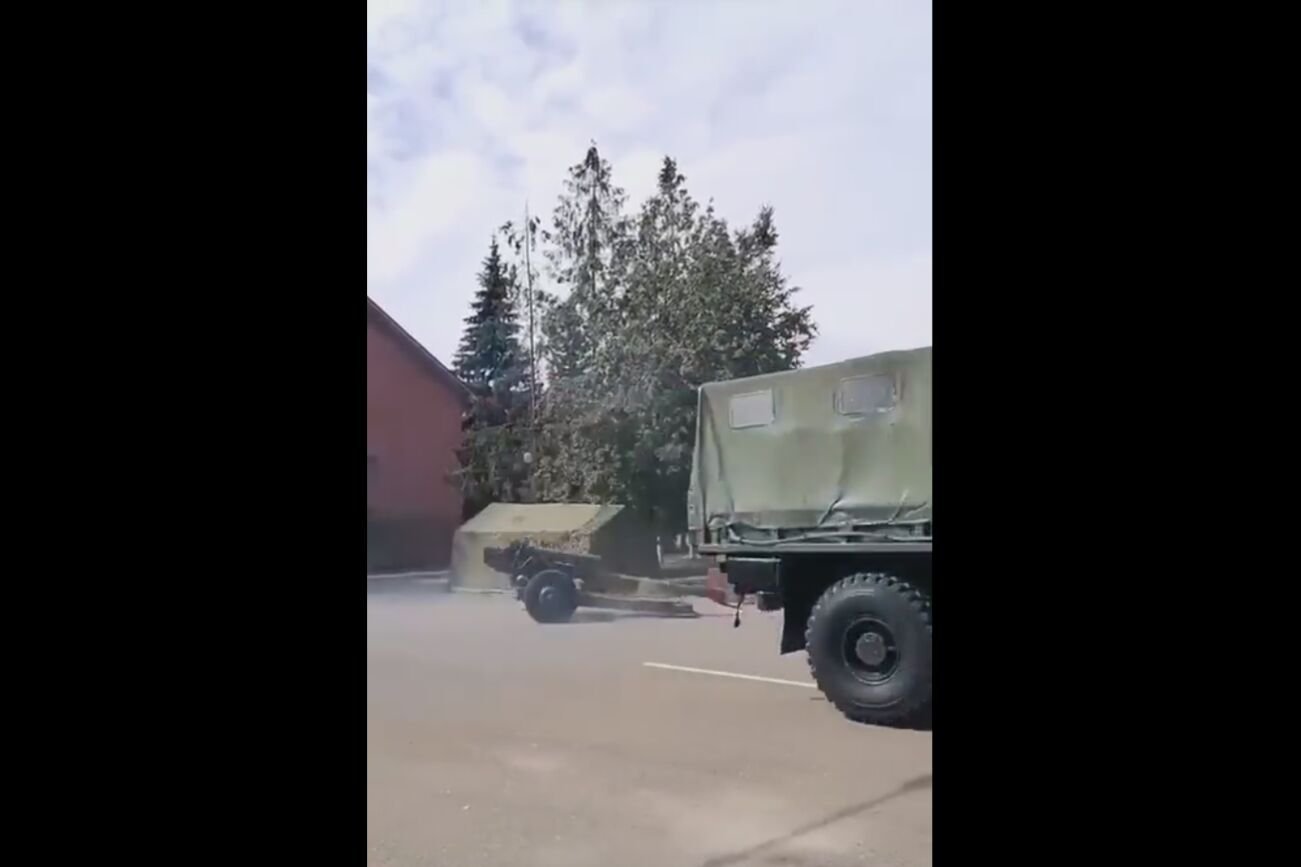 Wpadka białoruskich żołnierzy, zgubili armatę w trakcie pokazów