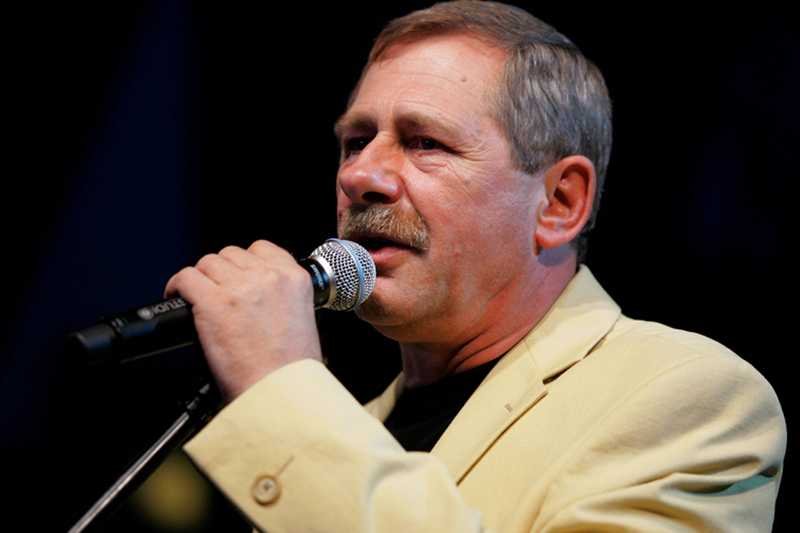 Andrzej Strzelecki – aktor, reżyser, rektor PWST w Warszawie, szerzej znany z roli w serialu "Klan"