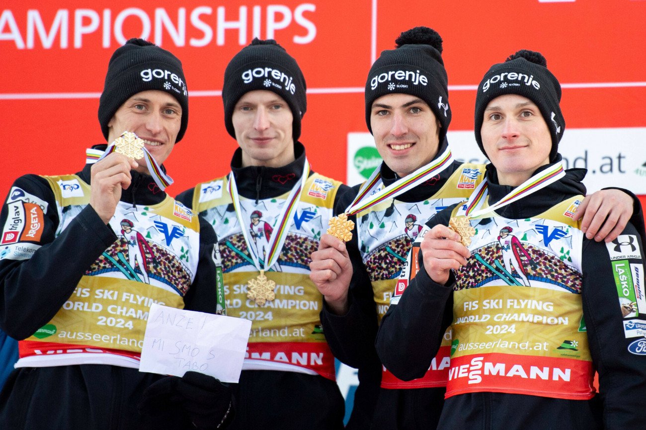 Peter Prevc, Lovro Kos, Timi Zajc i Domen Prevc – mistrzowie świata lotach narciarskich 2024