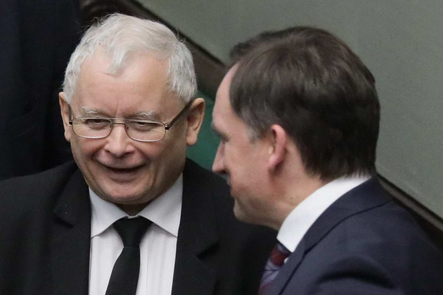 Po wakacjach PiS ma ruszyć z dekoncentracją mediów. Rozważany jest wariant francuski.