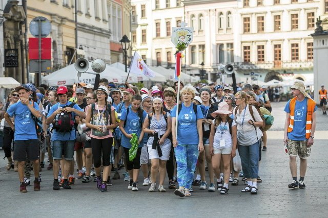 Coraz więcej młodych osób obawia się wyjazdu na ŚDM.