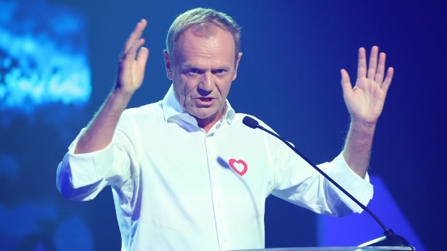 Tusk bezlitośnie zakpił z Kaczyńskiego. Sala ryknęła śmiechem.