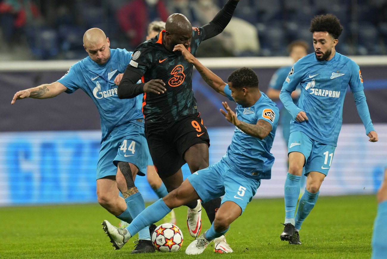 Chelsea w doliczonym czasie gry straciła prowadzenie i pierwsze miejsce w grupie H w meczu z mistrzami Rosji.