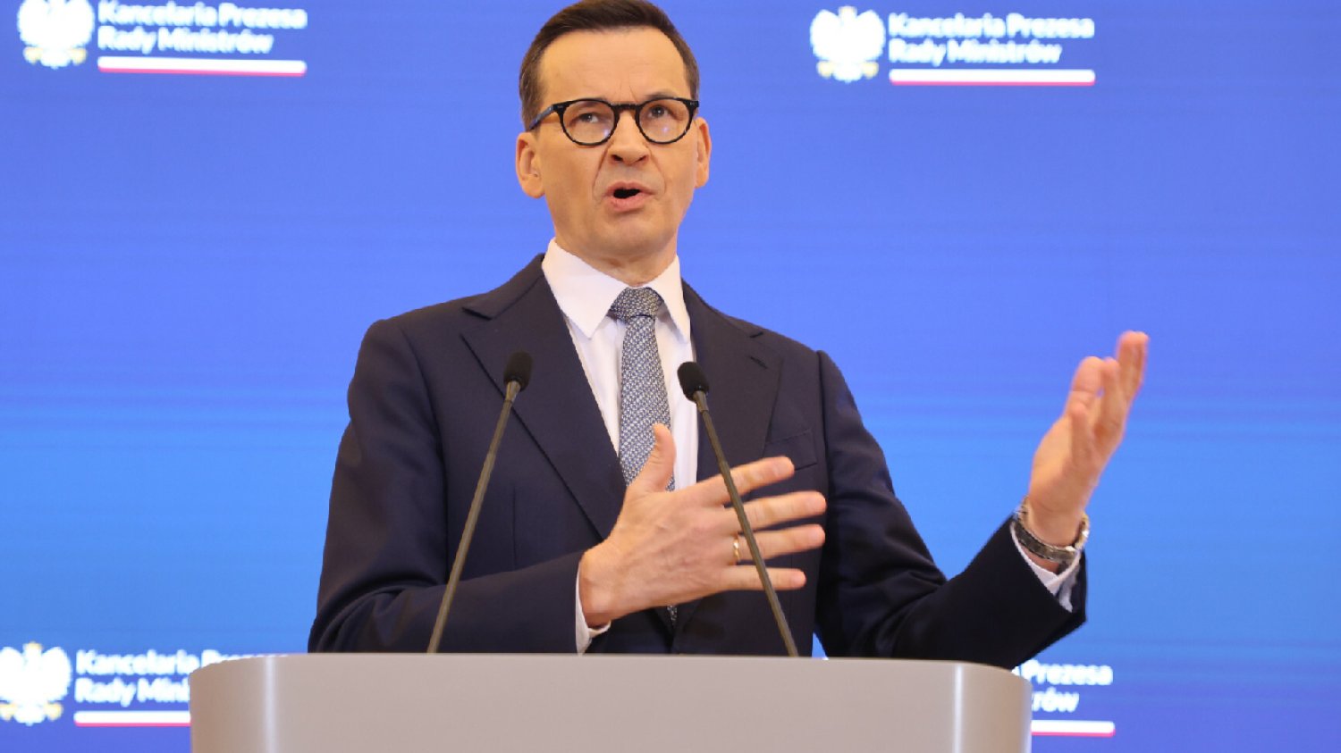 Mateusz Morawiecki grzmi o "szwindlu". "Złom z Niemiec przyjedzie".
