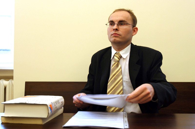 Nowy prezes Radia Gdańsk Grzegorz Sielatycki niedługo zagrzał fotel szefa placówki. Był nim przez... pół godziny.