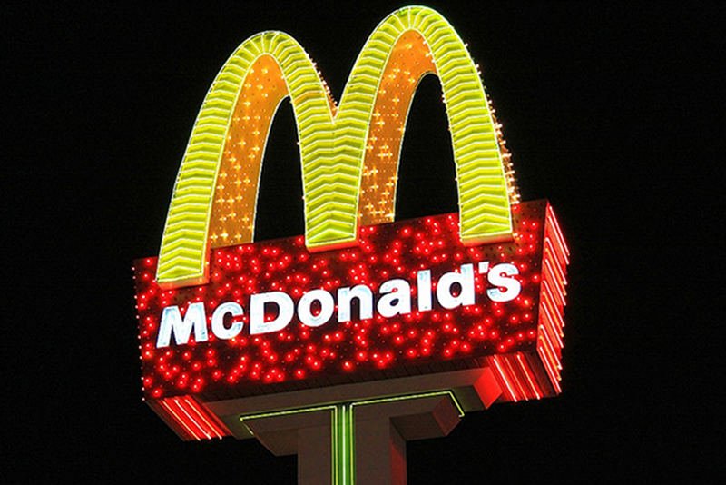 McDonald's jest jedną z największych sieci restauracji fast-food na świecie