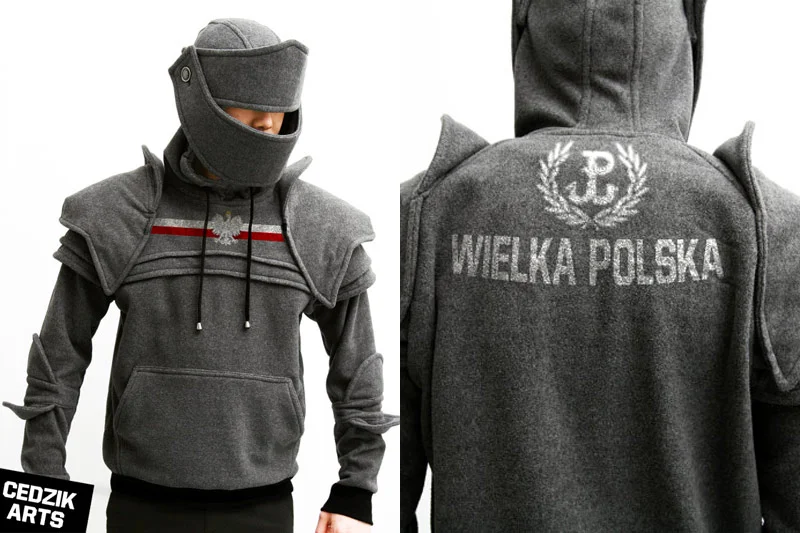 Bluzo-zbroję z dresu powinien mieć każdy prawdziwy Polak...
