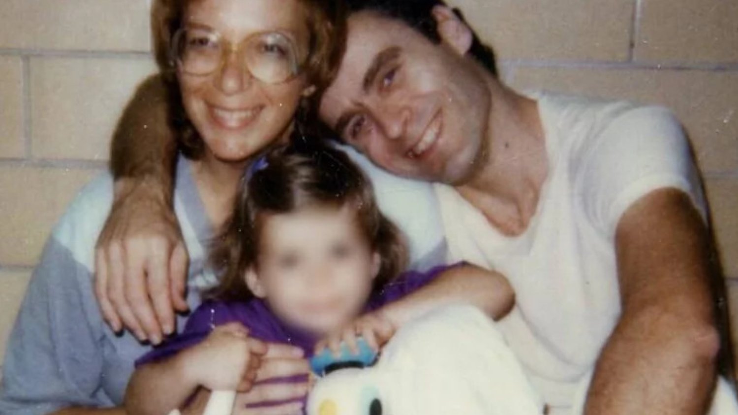 seryjni mordercy żony kobiety ted bundy trynkiewicz richard ramirez charles manson Piczuszkin