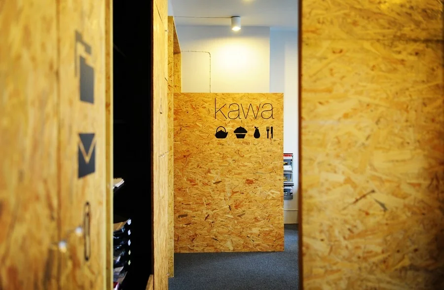 Biuro 4k€ w Gliwicach (współpraca: M. Kozik, A. Urbańska)