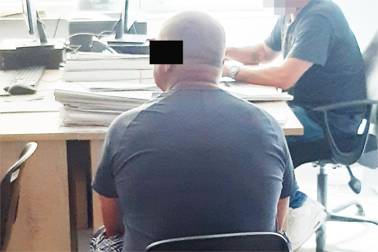 celowo potrącił psa Warszawa 62-latek został zatrzymany przez dzielnicowych z Ursynowa. Usłyszał już zarzuty