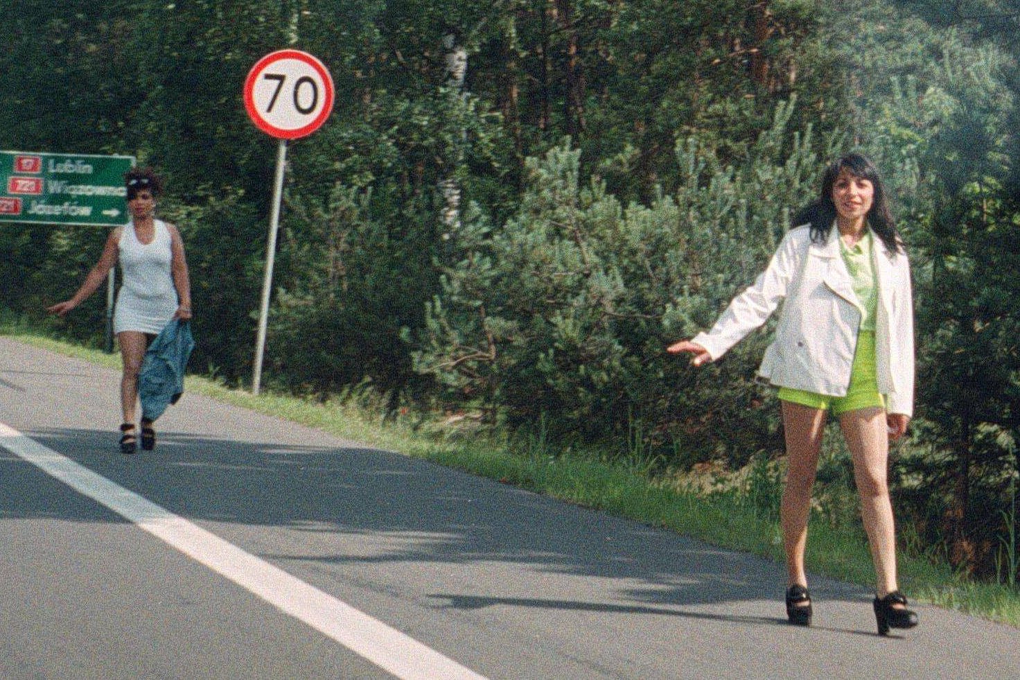 GUS zajrzał do portfeli przestępców. Dochody z prostytucji i narkotyków powiększają naszą gospodarkę, ale jak to policzono?