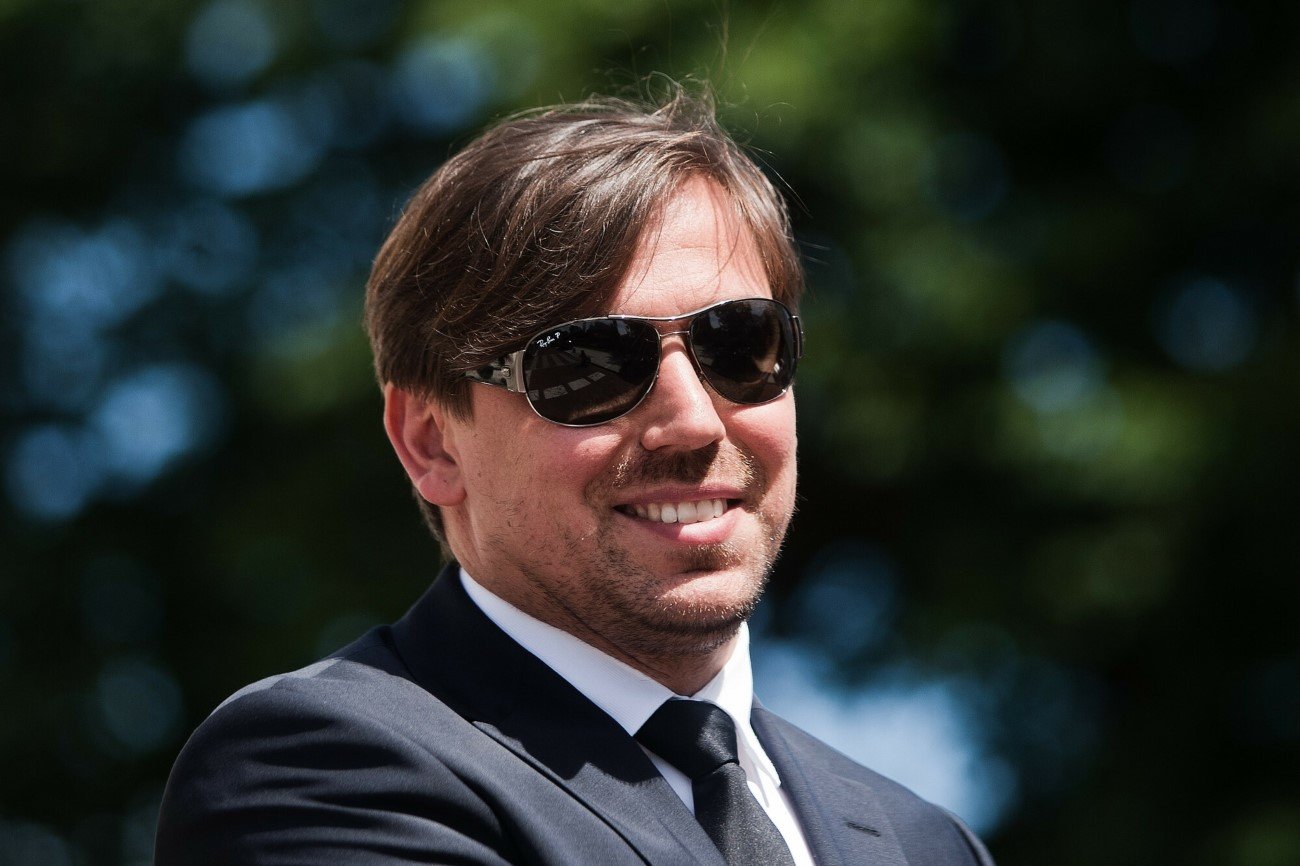 Były agent Tomek w 2014 roku. Wtedy Tomasz Kaczmarek był posłem PiS. Dziś chce statusu świadka koronnego w związku z przestępstwami, jakich miał się dopuszczać na korzyść partii.