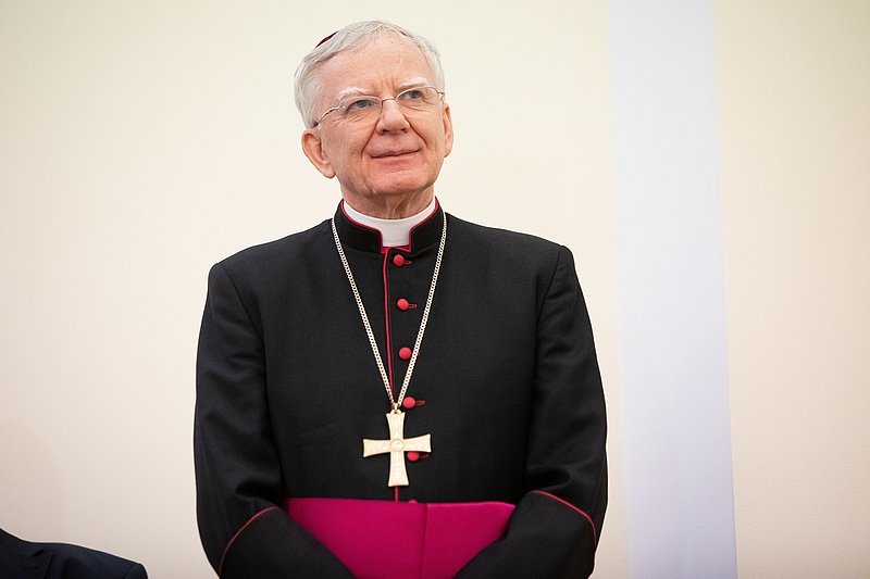 Sąd oddalił wniosek o pozew ws. słów o "tęczowej zarazie".