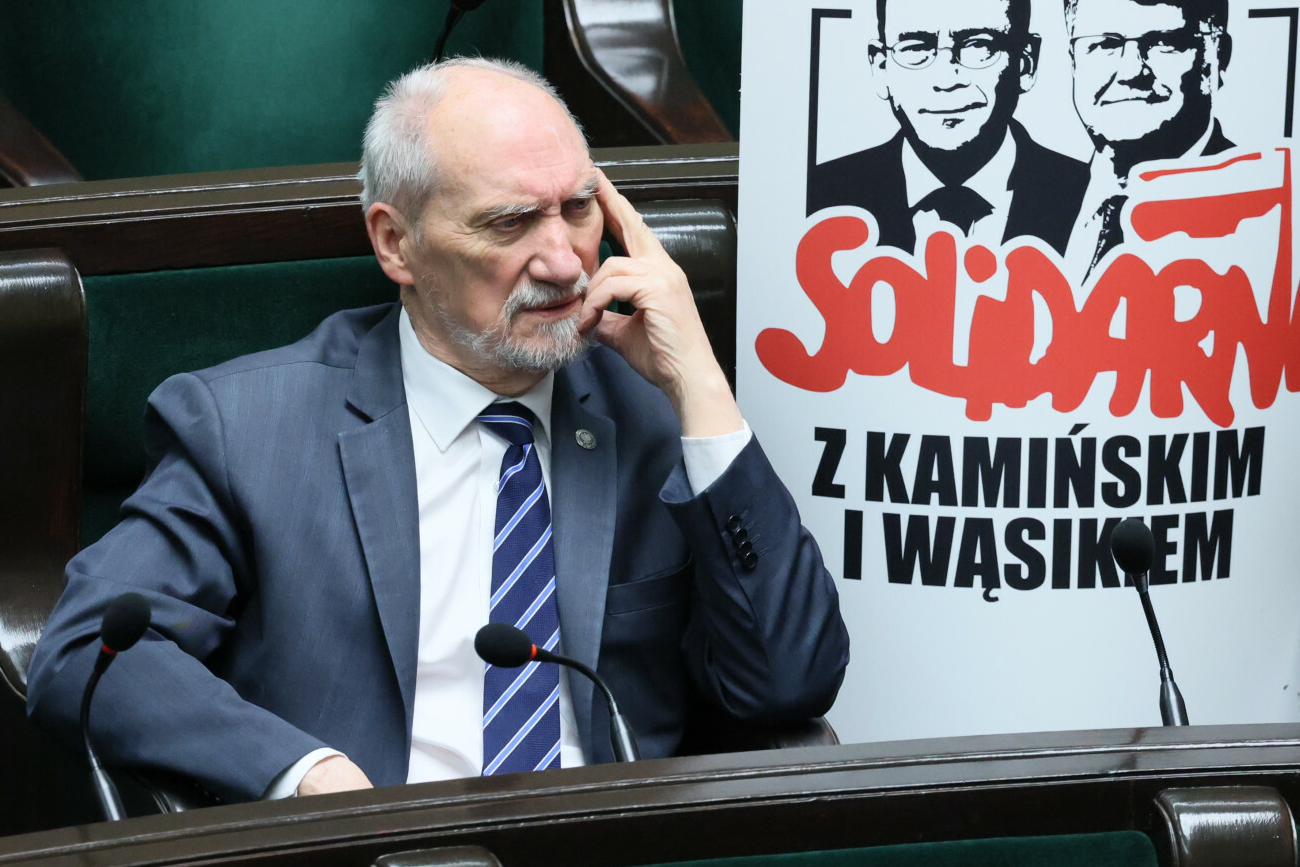 MON ujawnia wydatki na ochronę Macierewicza! "Jest to zatrważające"