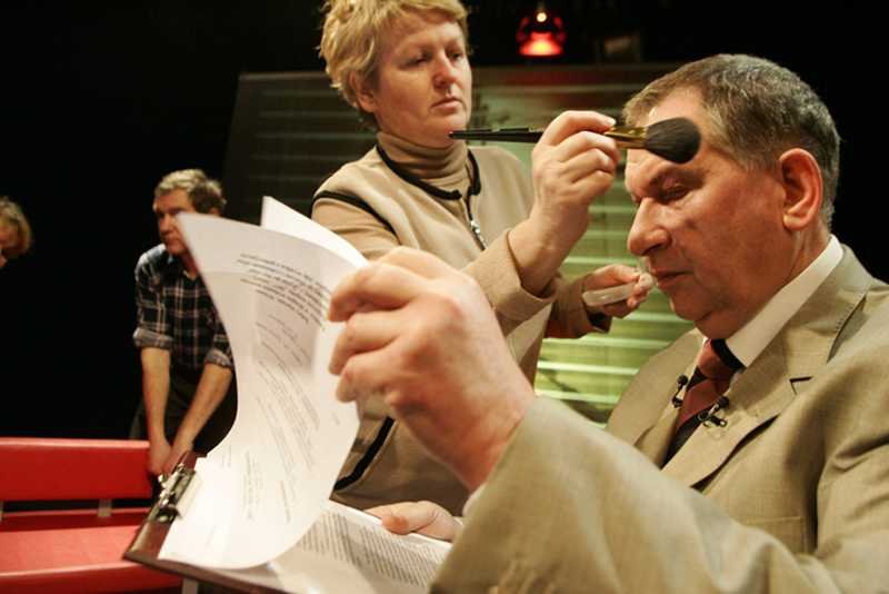 Po odejściu z TVP Michał Fajbusiewicz szukał miejsca w internecie. Teraz w Polsat Play wraca z programem "997. Fajbusiewicz na tropie".