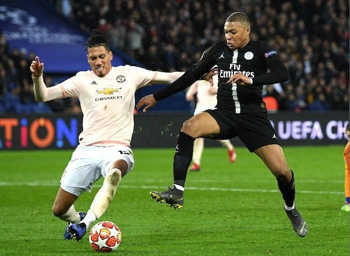 Manchester United zagra w ćwierćfinale Ligi Mistrzów. Odrobił straty z pierwszego meczu z PSG.
