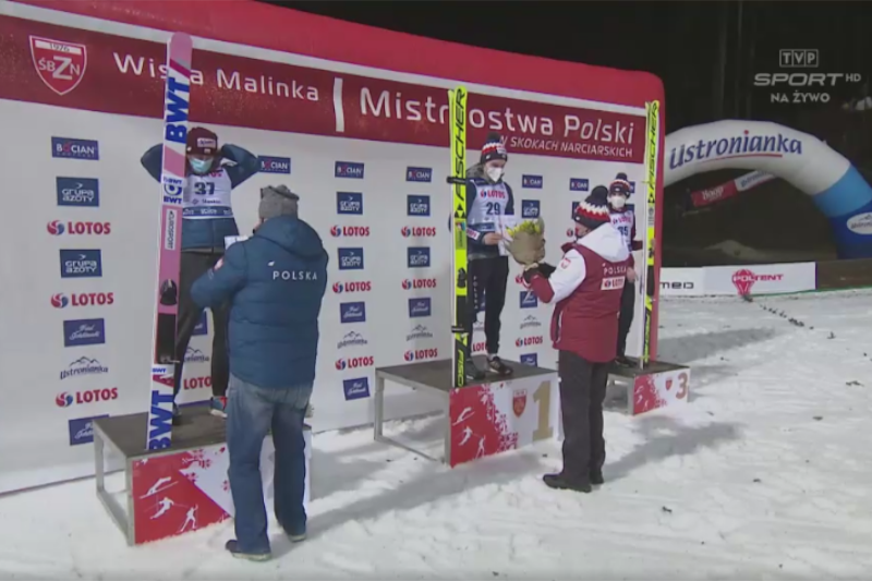 Mistrzostwa Polski w skokach narciarskich pokrzyżowała pogoda.