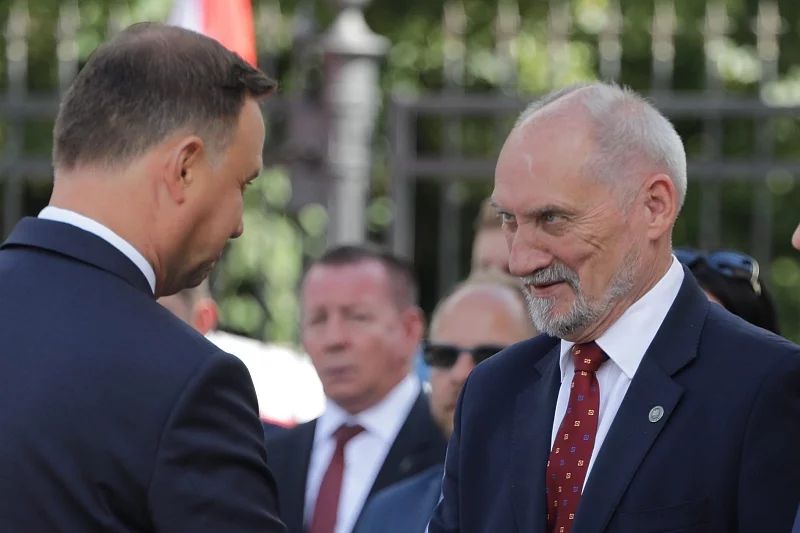 Antoni Macierewicz napisał specjalną odezwę do wyborców PO.