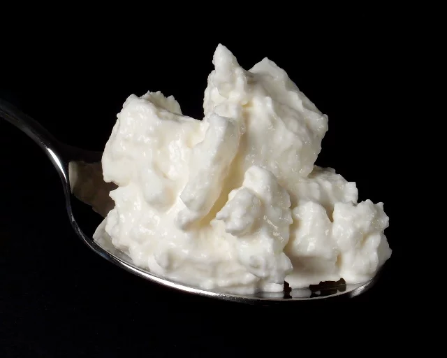 Emulgatory szczególnie upodobali sobie producenci nabiału. Fot. [url=http://bit.ly/1PNXEQ4]SKopp[/url] / [url=http://bit.ly/1oMv8B7]CC BY SA 4.0[/url]