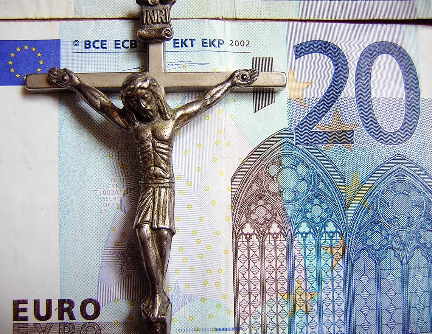 Religijne fundusze inwestycyjne - uczciwa propozycja dla wierzących, czy chwyt marketingowy?