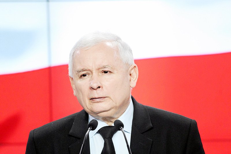 Prezes Prawa i Sprawiedliwości Jarosław Kaczyński został przedstawiony przez amerykańską organizację Freedom House wśród najsłynniejszych współczesnych dyktatorów.