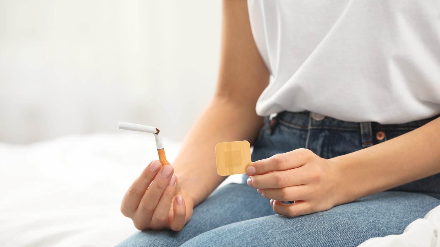 Plastry nikotynowe ułatwią walkę z pandemią covid-19? Nowy sposób leczenia zakażonych